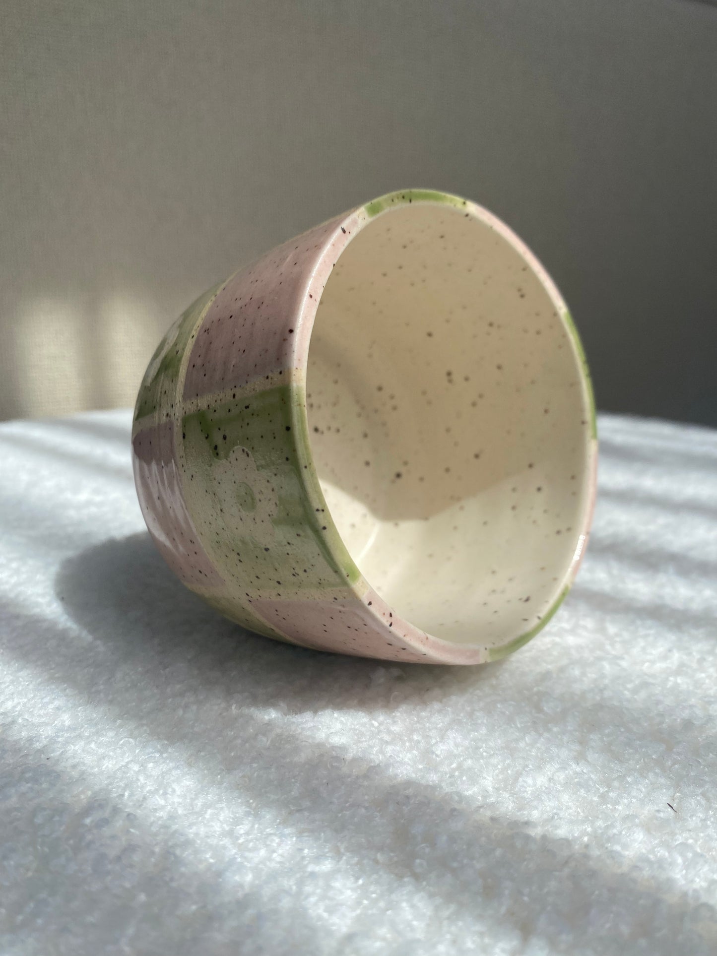 Pink and green grid flower planter