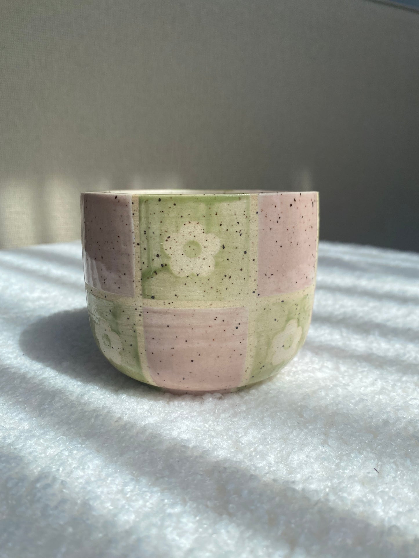Pink and green grid flower planter