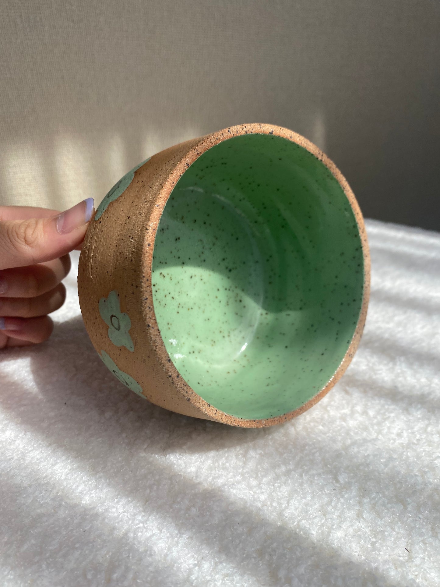 Green flower doodle bowl