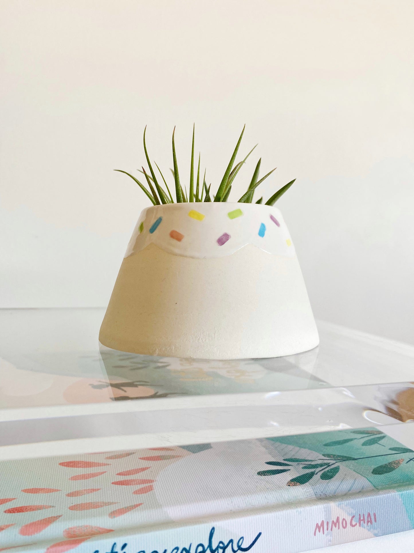 Happy confetti volcano