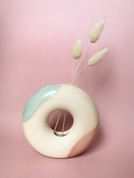 Cotton candy donut vase